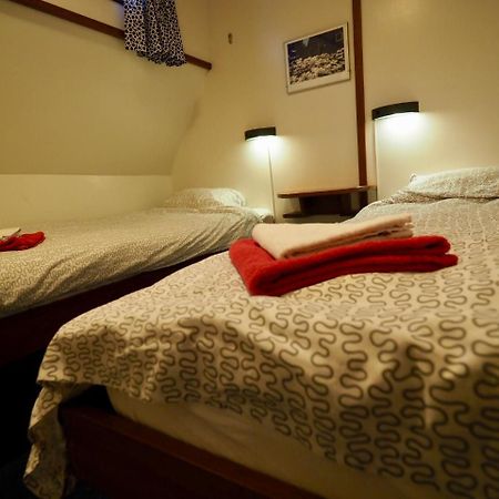 Hotelboot Sarah อัมสเตอร์ดัม ภายนอก รูปภาพ