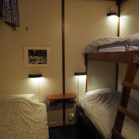 Hotelboot Sarah อัมสเตอร์ดัม ภายนอก รูปภาพ