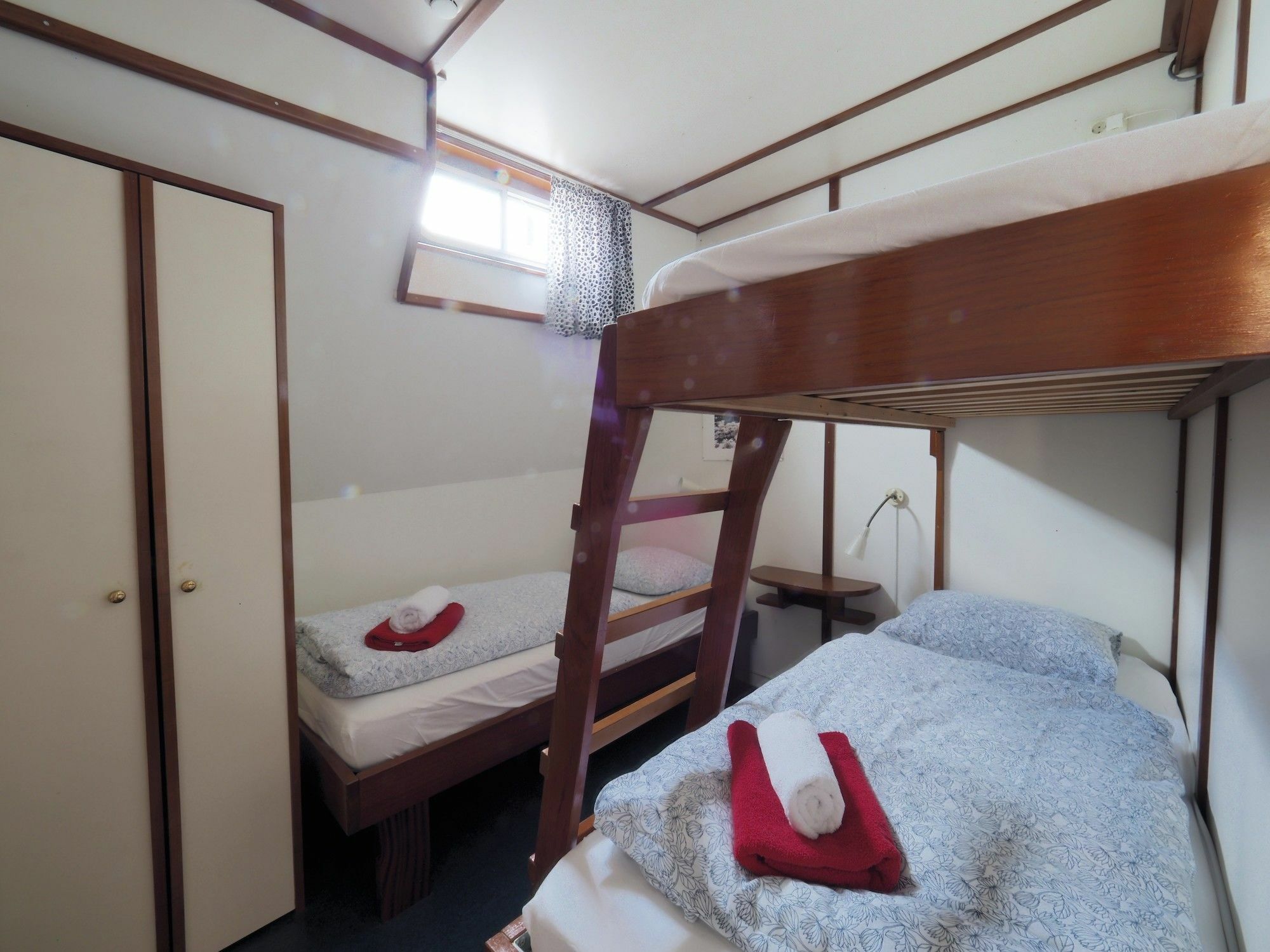 Hotelboot Sarah อัมสเตอร์ดัม ภายนอก รูปภาพ